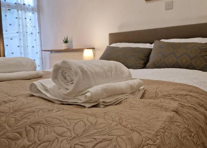 Spacious 1 Bedroom Near Lincoln City Centre Amenities